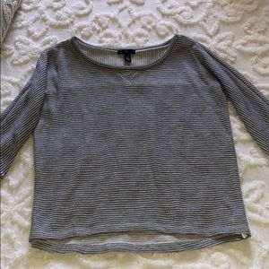 Gap quarter sleeved stripe shirt